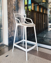 Load image into Gallery viewer, KARTELL / Masters Stool by Philippe Starck &amp; Eugeni Quitllet
