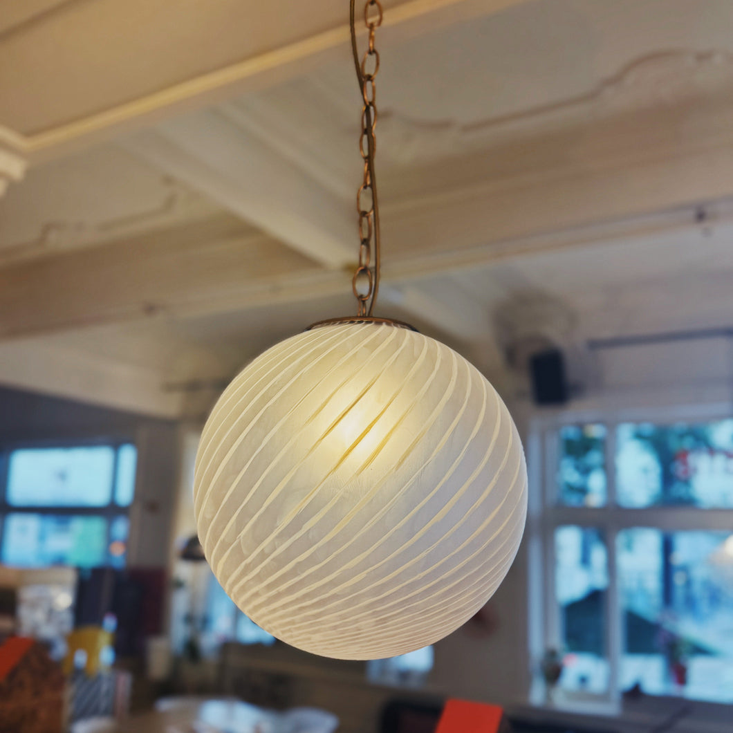 VINTAGE / Frosted Glass Swirl Ball Light