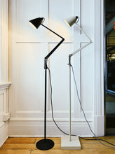 Load image into Gallery viewer, PLANET / Studio K Floor Lamp - Black
