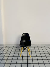 Load image into Gallery viewer, MINIATURES / DSW Chair - Eames
