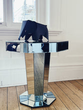 Load image into Gallery viewer, VINTAGE / Deco Mirrored Table &amp; Plinths Setting
