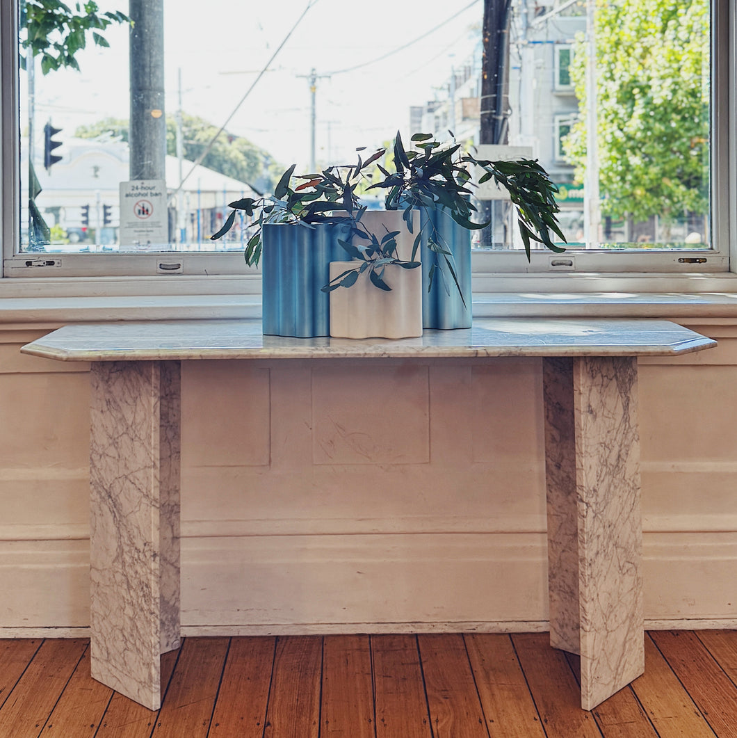 VINTAGE / Italian Carrara Marble Console