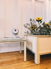 Load image into Gallery viewer, PIERRE VANDEL / Cream Planter
