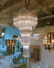 Load image into Gallery viewer, VENINI / Vintage Quadriedri 4 Tier Glass Chandelier
