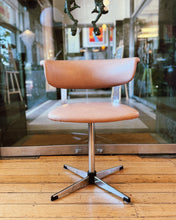 Load image into Gallery viewer, KM TUBULAR INDUSTRIES / 1970s Chrome &amp; Blush Swivel Chairs - Set of 4
