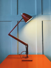 Load image into Gallery viewer, PLANET / Studio K Desk Lamp - Tomato Red
