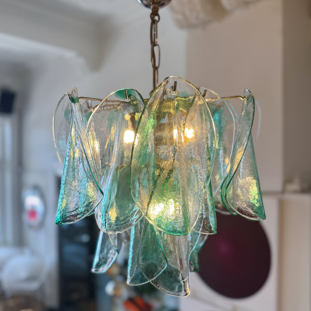 MAZZEGA / Murano Leaf Chandelier w/Clear & Green Prisms