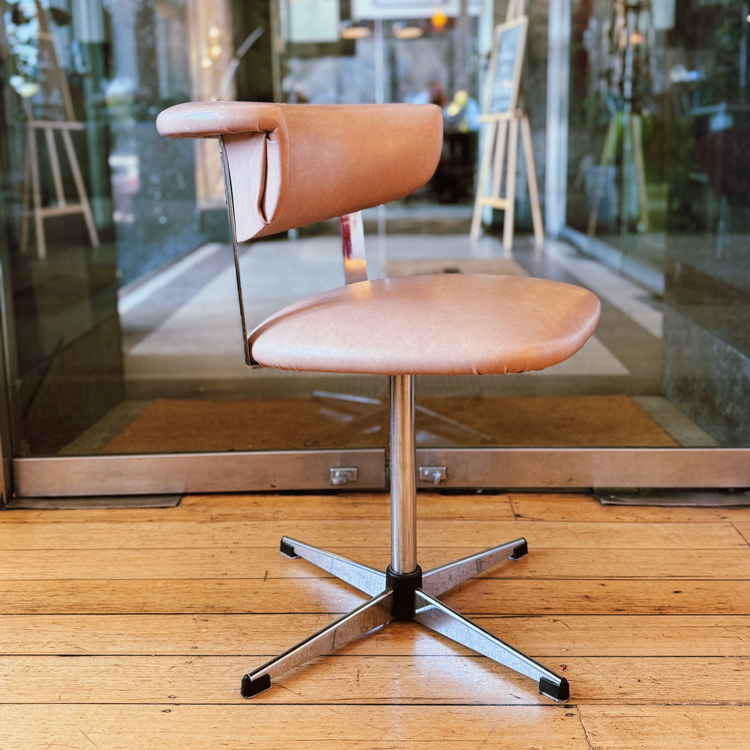 KM TUBULAR INDUSTRIES / 1970s Chrome & Blush Swivel Chairs - Set of 4