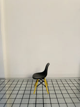 Load image into Gallery viewer, MINIATURES / DSW Chair - Eames
