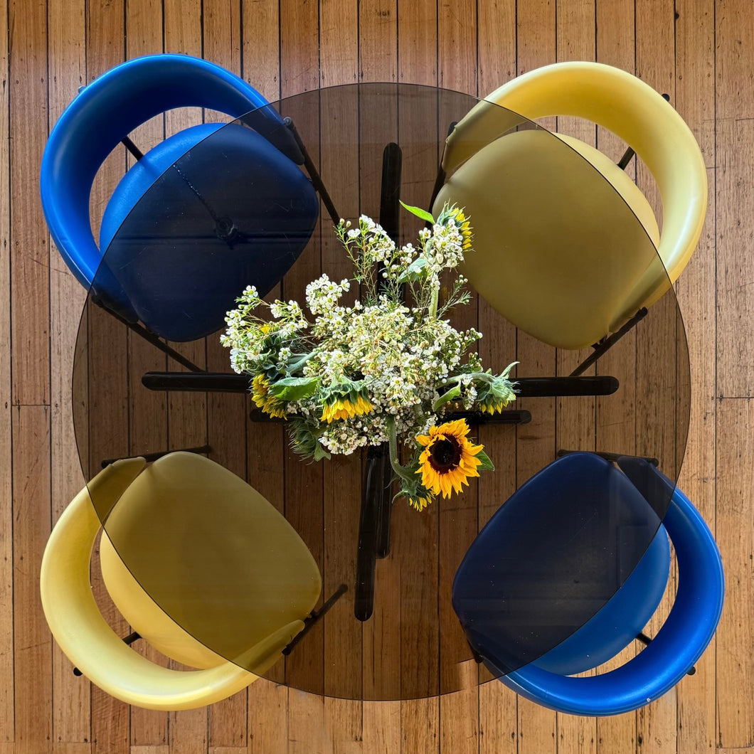 KENDALL / 1960's Set of Four Tripod Tub Chairs in Blue + Yellow