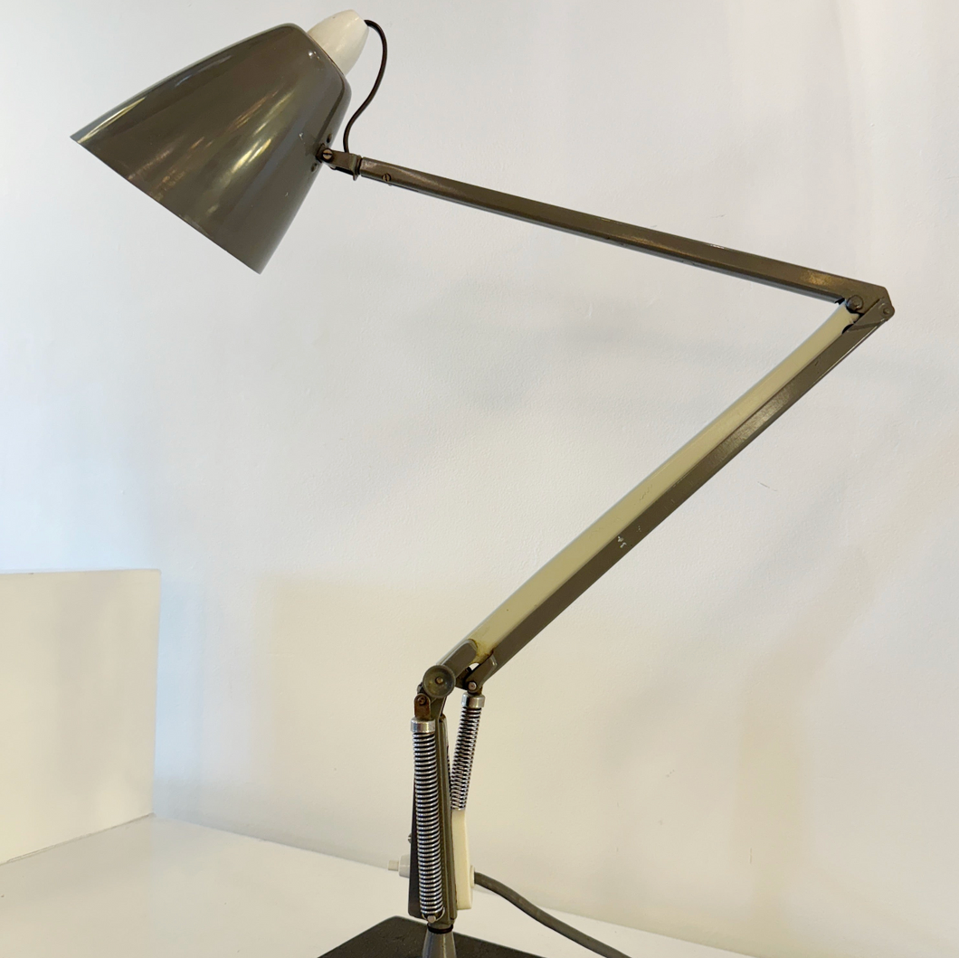 PLANET / Studio K Desk Lamp - Grey