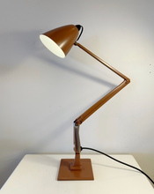 Load image into Gallery viewer, PLANET / Studio K Desk Lamp - Coffee
