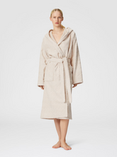 Load image into Gallery viewer, MISSONI HOME / Chalk Hooded Bathrobe
