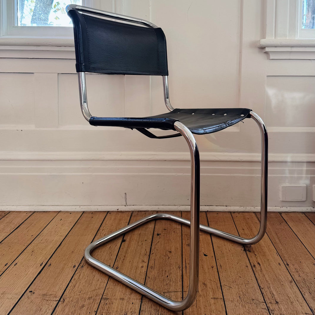 BAUHAUS / Set of Four 1950’s Chrome Cantilever Chairs