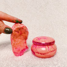 Load image into Gallery viewer, BEVERLY / Pink Resin Lightweight + Mini Vessel
